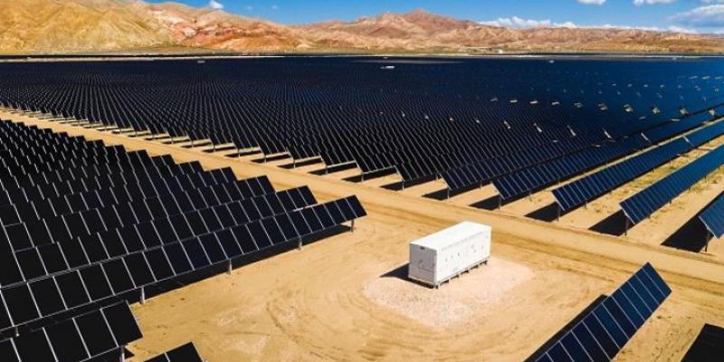 امضاء تفاهم نامه احداث نیروگاه  250مگاواتی خورشیدی شرکت 8minute Solar Nabs